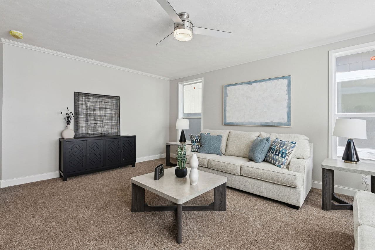 Grand canyon interior home features