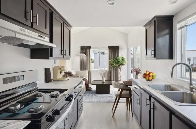 Ath-20l kitchen and hero home features