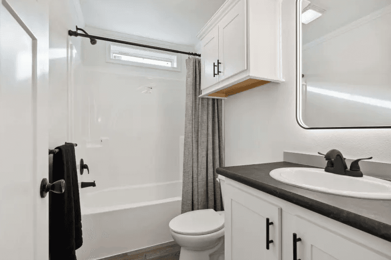 Gs 9921 av bathroom home features